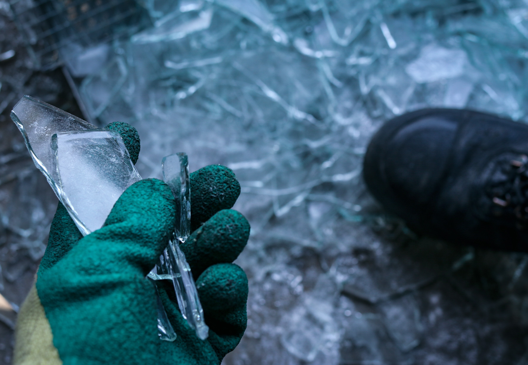 Veilig glas opruimen Glasbreuk Herstel®